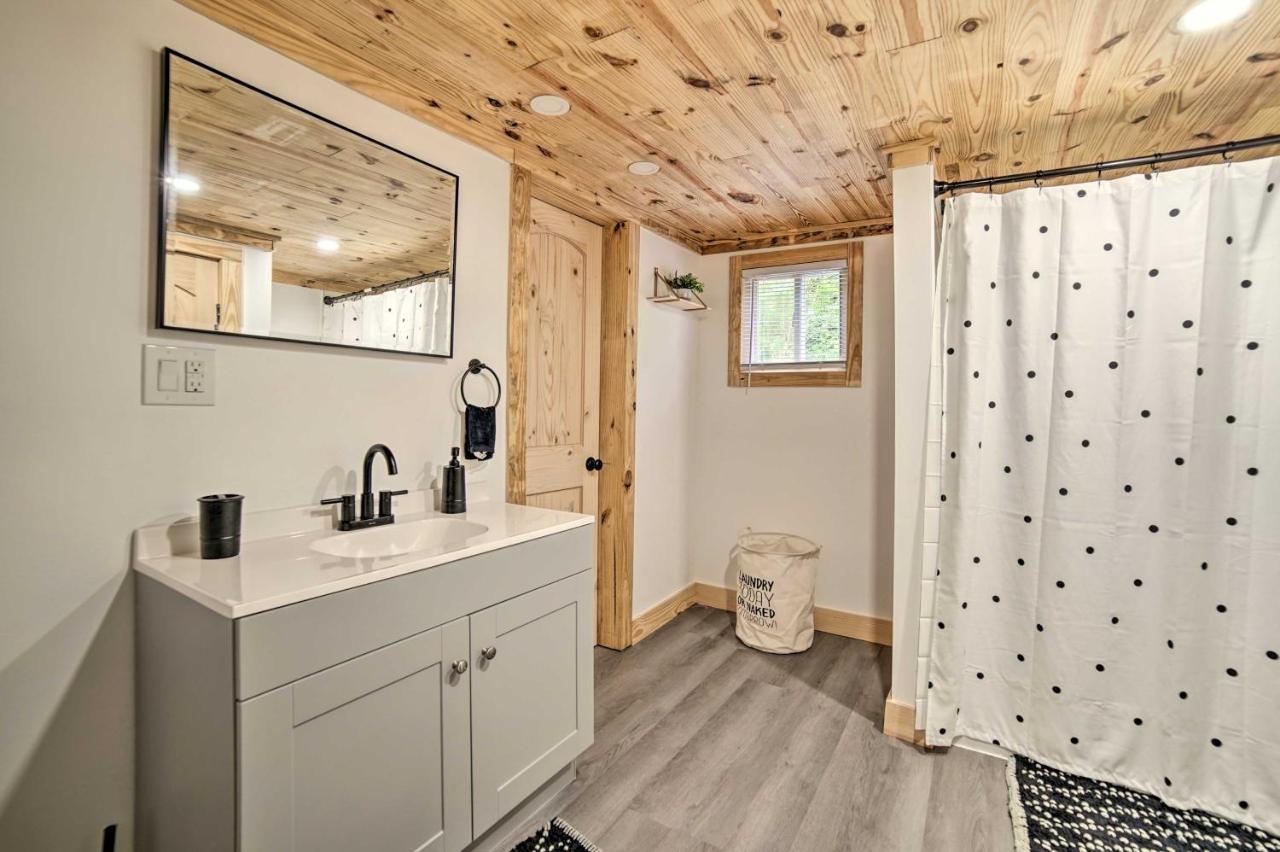 Creekside Ranch With Porch About 2 Mi To Pkwy Villa Pigeon Forge Buitenkant foto